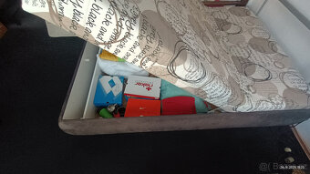 Čalouněná manželská postel 140x200cm - 3