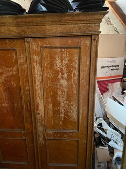 Starožitná skříň - 3