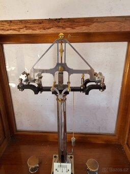 Laboratorní váhy - 3
