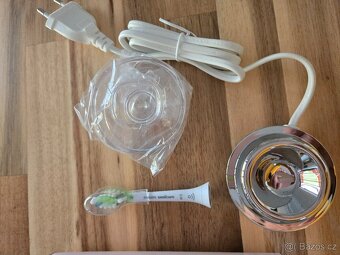 Elektrický kartáček Philips Sonicare DiamondClean HX9911 - 3