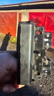 Patky Thule EVO pro Astru J Tourer - 3