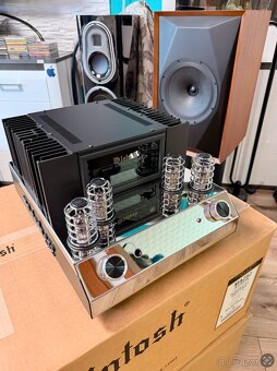 McIntosh MA 252 - 3