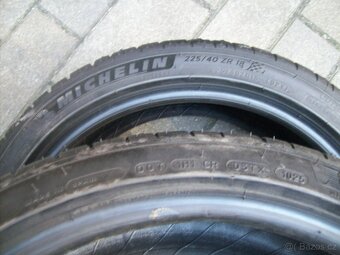 2x Michelin Pilot Sport4 225.40.18 99,9% - 3
