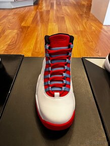 NIKE JORDAN 10 RETRO CHICAGO - 3