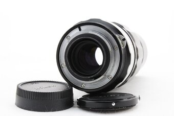 Nikon 200mm f/4 full-frame - 3