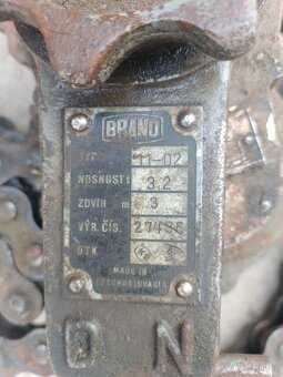 Ruční řetězový zvedák BRANO 3,2t, 3m – funkční - 3