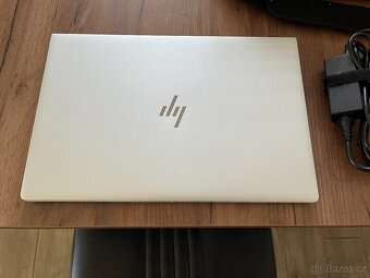 UltraBook HP EliteBook 755 G5 15.6" FHD IPS-RAM 16GB-SSD - 3