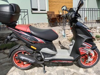 Prodám skůtr Piaggio nrg 50 - 3