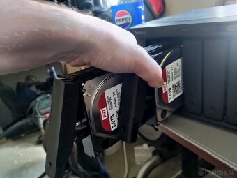 NAS Synology 1813+ - 3