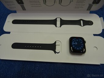 Chytré hodinky Apple Watch 5 44mm - 3