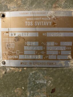 Podavac materialu TOS - 3