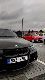 BMW e91 318d 2007 - 3