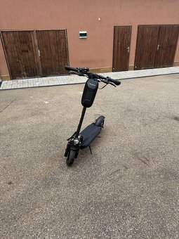Elektrická koloběžka W-TEC Tenmark II 500W 10" - 3