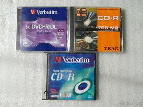 Prázdné CD a DVD a obaly - 3