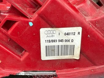 Pravé zadní vnější LED světlo Audi A4 B8,5 avant - 3