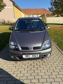 Renault Megane Scenic - 3