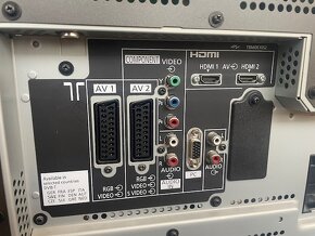 Panasonic Viera TH-50PX70EA - 3