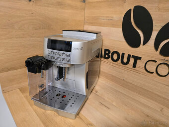Kávovar DeLonghi ECAM 22.366 - možno doručit do VÁNOC - 3