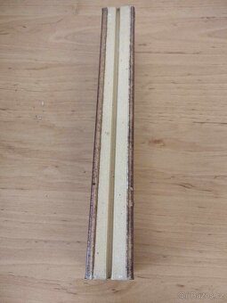 Pásková dekorace fasády - kabřinec, hnědá glazura - 3