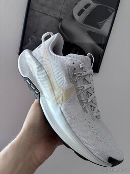 Nike ReactX Pegasus Trial 5 tenisky - 3