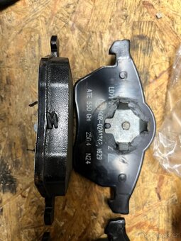 Brzdové destičky ATE 13.0470-7184.2 caramic - 3