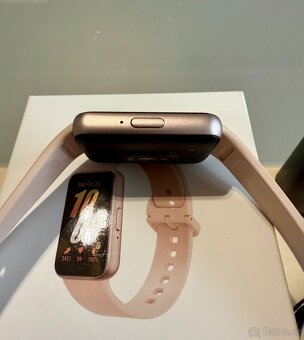 Chytrý náramek Samsung Galaxy Fit3, růžový, záruka - 3