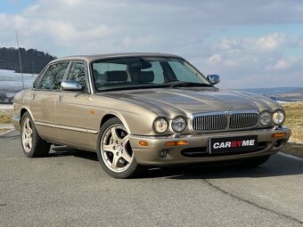 Daimler Super V8 X308 LWB - 3