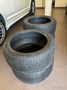 Zimní pneumatiky Nokian 275/40/19 a 255/40/19 sport AMG - 3
