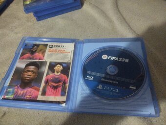 FIFA 23 na PS4 i na PS5 - 3