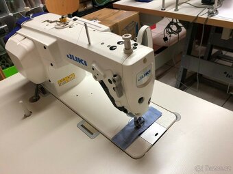 Průmyslový šicí stroj Juki DDL 8000A - 3