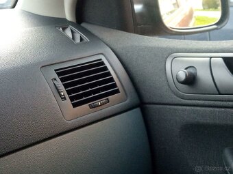 ŠKODA FABIA 1,2l nájezd 38 tis. km - 3