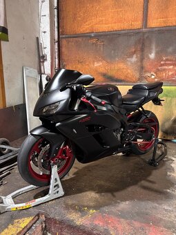 Predám HONDA CBR1000rr - 3