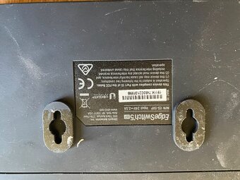 PoE Switch UBIQUITI ES-5XP - 3