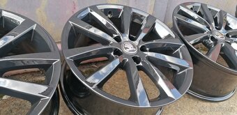 Alu kola 5X112 ,17, Octavia 3, Superb 2 - TOP STAV - 3