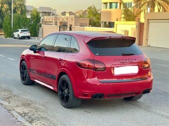Porsche Cayenne GTS - 3