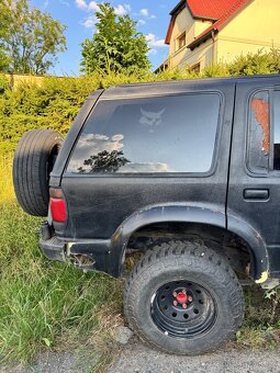 Ford explorer - 3