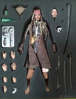 Jack Sparrowa DX 06 1/6 hot toys - 3