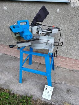 Prodám VELKOU pokosovou pilu s posuvem Güde GRK 250/300. - 3
