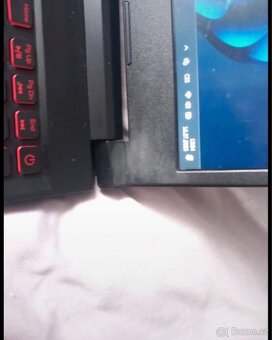 Prodám herní notebook Acer Nitro 5 Shale Black - 3