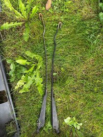 Prodám díly černé stropnice golf 2 - 3