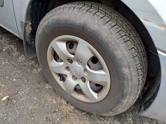 KIA Carnival III 2008 2,9CRDI 136kW J3 XENONY - DILY - 3