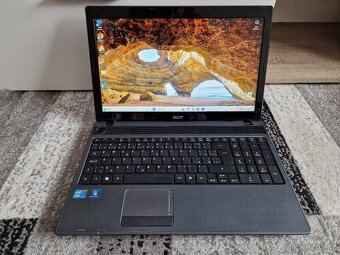 Acer Aspire 5733 na filmy internet kancelářské práce diagnos - 3