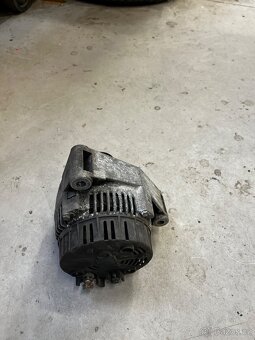 Mercedes Benz W124, Alternator. - 3