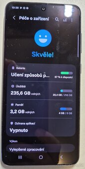 Samsung Galaxy S21 FE - 3