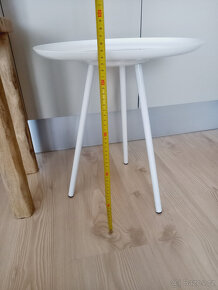 Bílý kovový stolek Frost - WHITE LABEL - 3