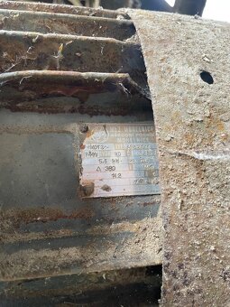 Stolní pila, cirkulárka s kolébkou - 3