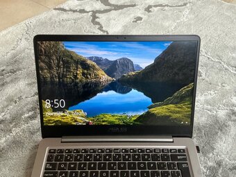 Asus ZenBook UX410U, top stav - 3