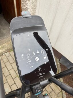 Eliptický trenažér Domyos e-shape 09 - 3