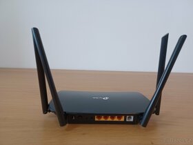Modem s routerem TP-Link Archer VR300 - 3