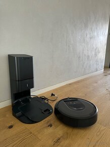 iRobot Roomba i7+ - 3